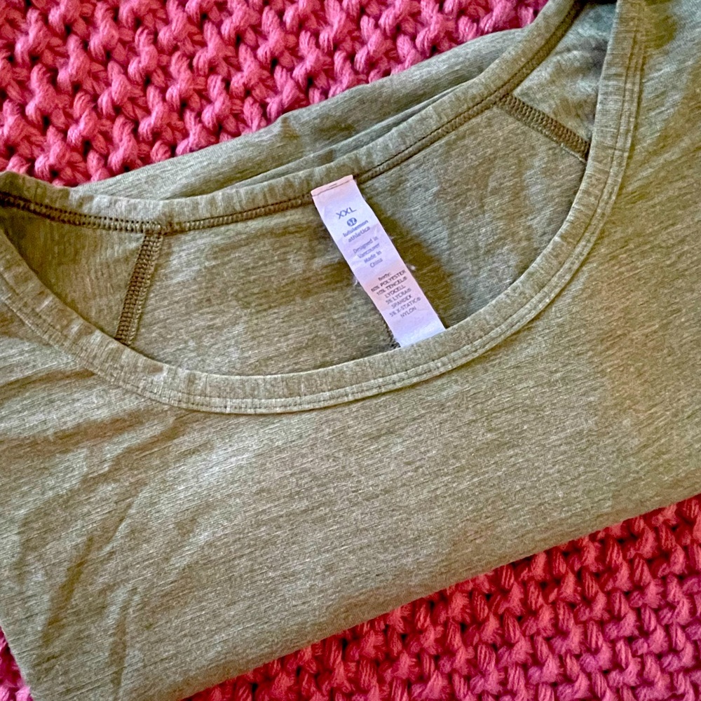 lululemon athletica Olive Green Short Sleeve Tee